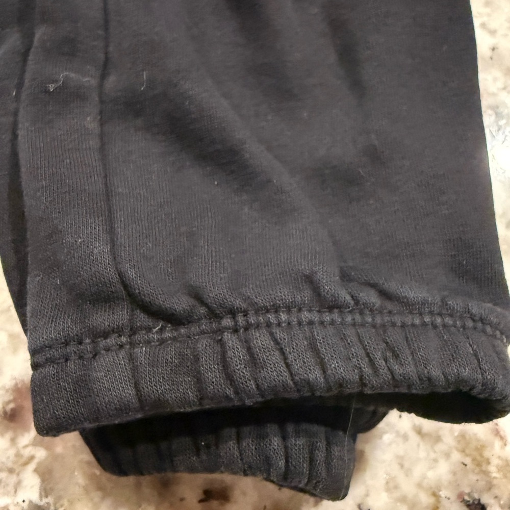 *GENTLY WORN* GAP Kids Size 4 Years VintageSoft Arch Logo Joggers - Picture 4 of 6